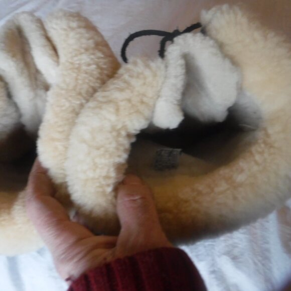 Women Black Leather Ugg Boots Interior Sheep skin Fur Lace Up womens Size 7 - Picture 14 of 14